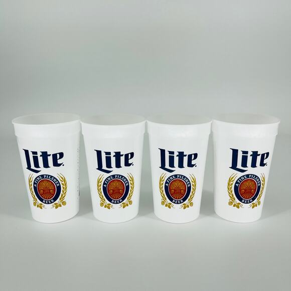 FOUR Reusable White Miller Lite Miller Time American Flag Plastic Cups - NWT - Picture 1 of 11